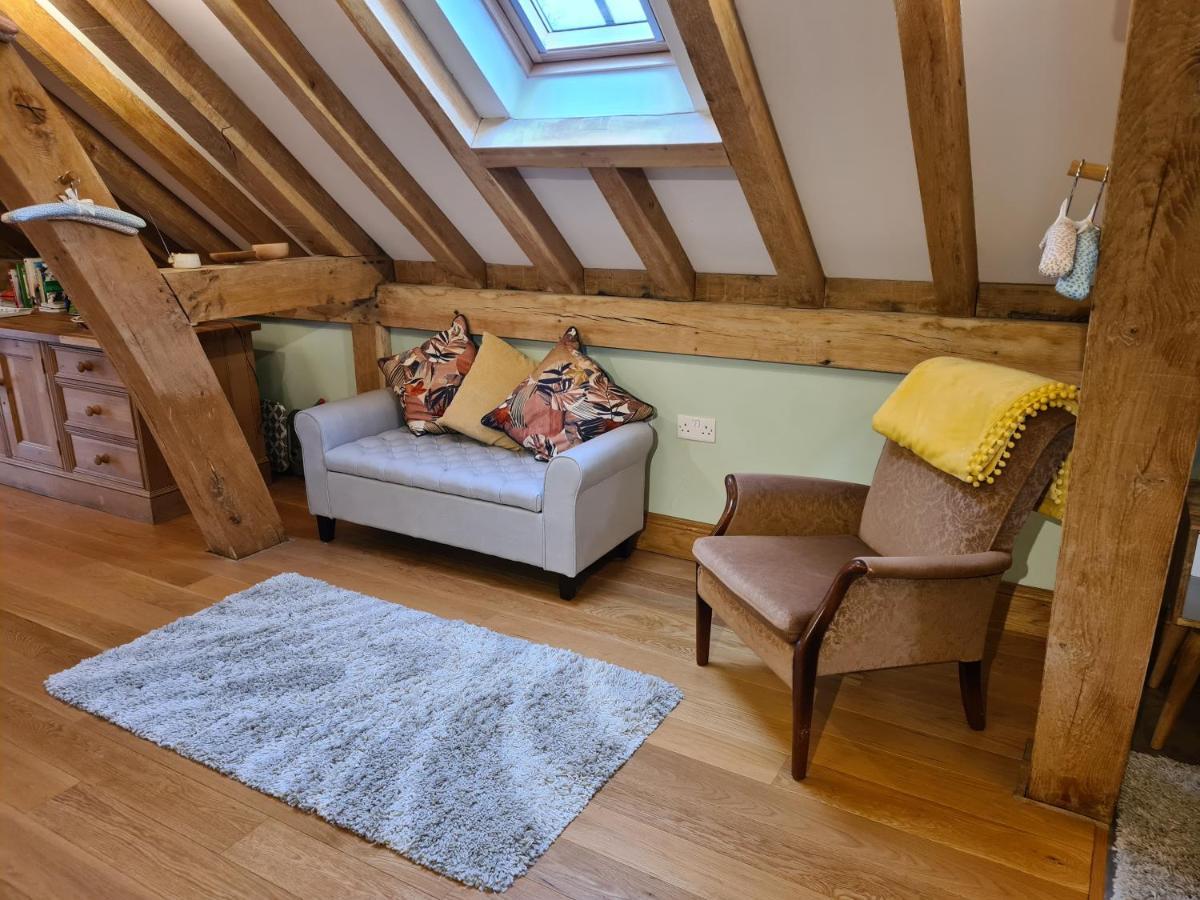 Renovated Loft On Working Farm Leilighet Mayfield  Eksteriør bilde
